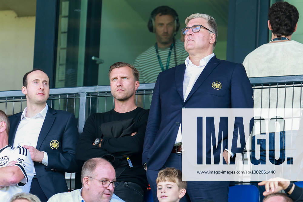 Soccer: DFB Cup, SC St. Tönis vs. Eintracht Frankfurt on August 21, 2026, at Grotenburg Stadium in Krefeld; Sports Director Markus Krösche (Kroesche, Krosche) of Frankfurt and Axel Hellmann of Frankfurt look pensive MH