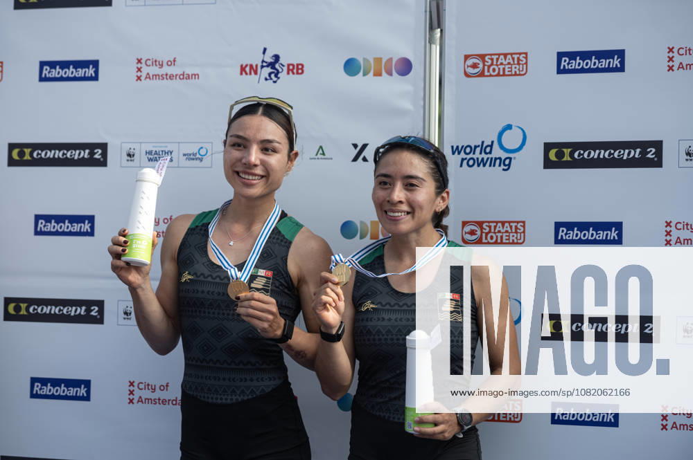 Amsterdam The Netherlands 27th August 2026 2026 World Rowing Championships on the Bosbaan in Amsterdam Lightweight Women s Double Sculls Final (Final) Medal ceremony. Gold medal winners Aylin Maryah Ibarra Maduena and Melissa Marquez (MEX) watersport,