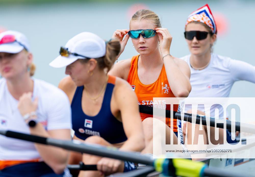 AMSTERDAM - Vera Sneijders with the women s eight during a training session on the fifth day of the World Rowing Championships at the Bosbaan in the Amsterdam Forest. IRIS VAN DEN BROEK ANP ANPxSportx IVx 566422388 originalFilename: 566422388