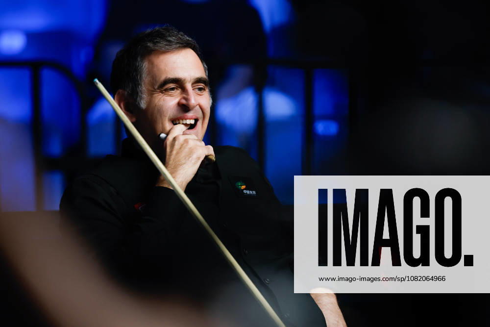 (260828) -- WUHAN, Aug. 28, 2026 -- Ronnie O Sullivan reacts during the semifinal match between Ronnie O Sullivan of England and Chang Bingyu of China at Wuhan Open 2026 snooker tournament in Wuhan, central China s Hubei Province, Aug. 28, 2026. ) (SP)CHINA-SNOOKER-WUHAN OPEN(CN) WuxZhizun