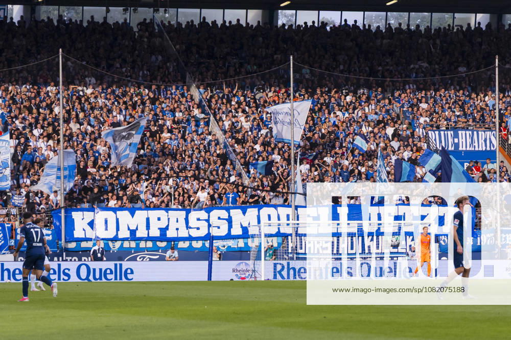 Soccer, Matchday 3 of the 2. Bundesliga, VfL Bochum 1848 vs. VfL Osnabrück. VfL Bochum fans hold up a banner calling for the Kompass model for the Bochum Regional League. Vonovia Ruhrstadion, North Rhine-Westphalia, Germany. xRHR PHOTO DEx