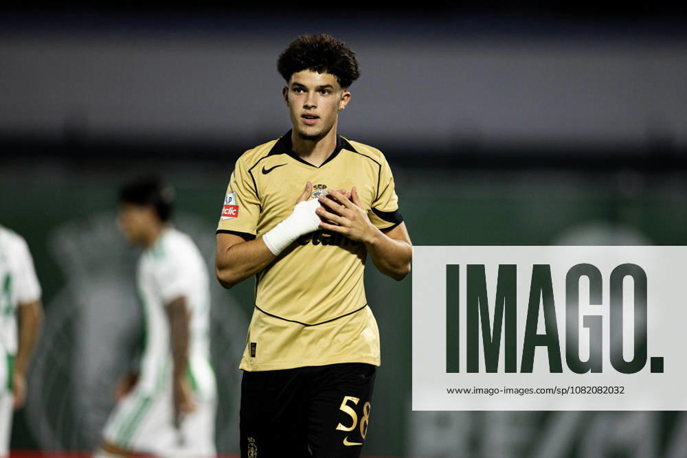 Rio Ave v Sporting Cp - Liga Portugal Flavio Goncalves of Sporting CP celebrates during the Liga Portugal Betclic 2026 27 match between Rio Ave and Sporting CP at Estadio dos Arcos in Vila do Conde, Portugal, on August 28, 2026. Vila do Conde Porto Portugal