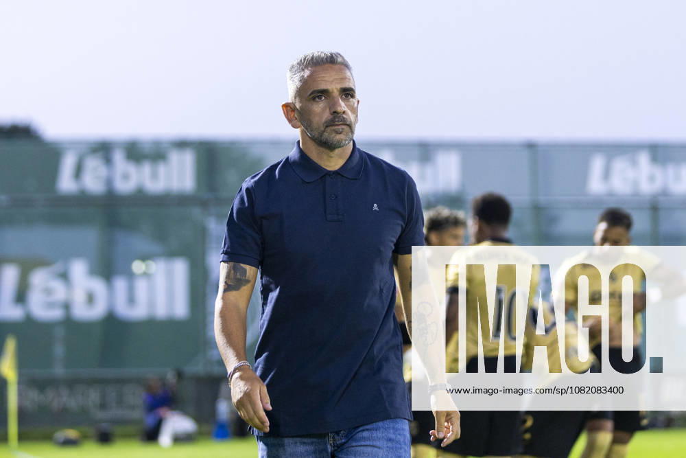Rio Ave v Sporting Cp - Liga Portugal Vila do Conde, August 28 - Rui Borges head coach of Sporting CP is seen before the game start during the Rio Ave FC x Sporting CP match for the Liga Portugal Betclic 2026 27 on August 28, 2026 in Vila do Conde, Portugal Vila do Conde Portugal