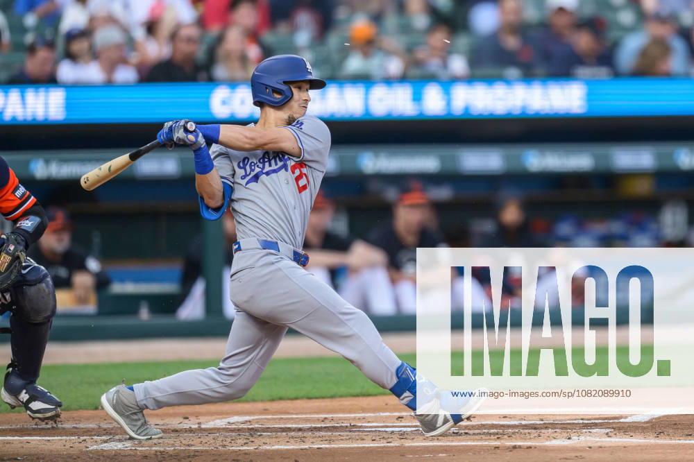 Aug 28, 2026; Detroit, Michigan, USA; Pontiac, MI native and Los Angeles Dodgers Tommy Edman (25) at bat in then first inning at Comerica Park. Mandatory Credit: -Cal Media MLB, Baseball Herren, USA 2026: Dodgers Vs Tigers AUG 28 - ZUMAc04_ 20260828_zma_c04_010