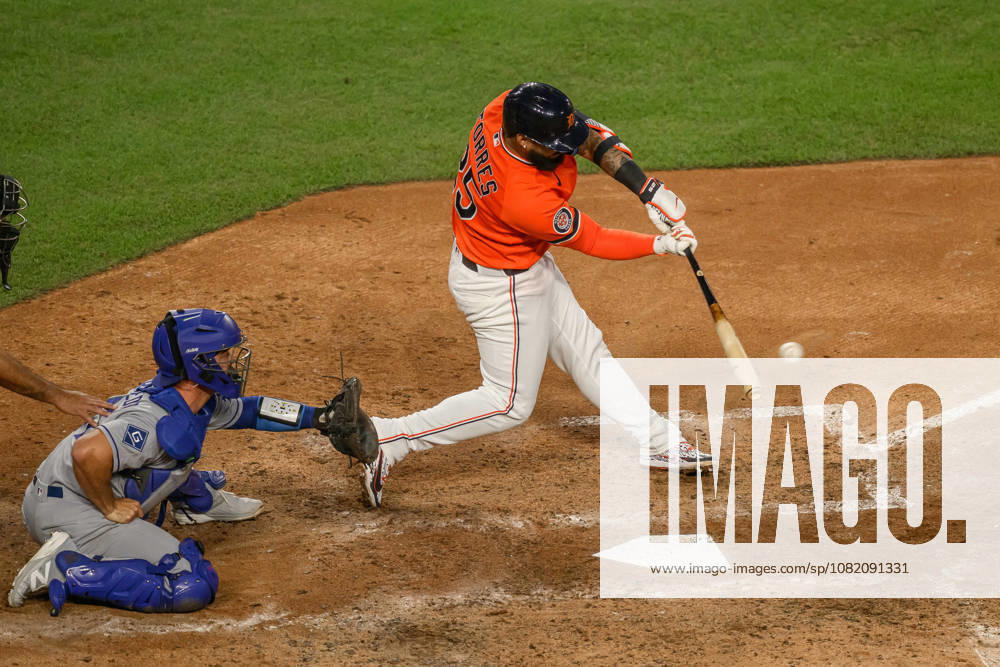 Aug 28, 2026; Detroit, Michigan, USA; Detroit Tigers Gleyber Torres (25) at bat at Comerica Park. Mandatory Credit: -Cal Media MLB, Baseball Herren, USA 2026: Dodgers Vs Tigers AUG 28 - ZUMAc04_ 20260828_zma_c04_027