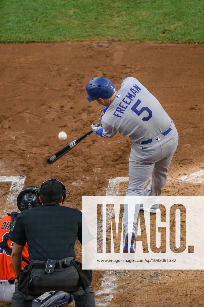 Aug 28, 2026; Detroit, Michigan, USA; Los Angeles Dodgers Freddie Freeman (5) fouls off a ball at the plate at Comerica Park. Mandatory Credit: -Cal Media MLB, Baseball Herren, USA 2026: Dodgers Vs Tigers AUG 28 - ZUMAc04_ 20260828_zma_c04_028