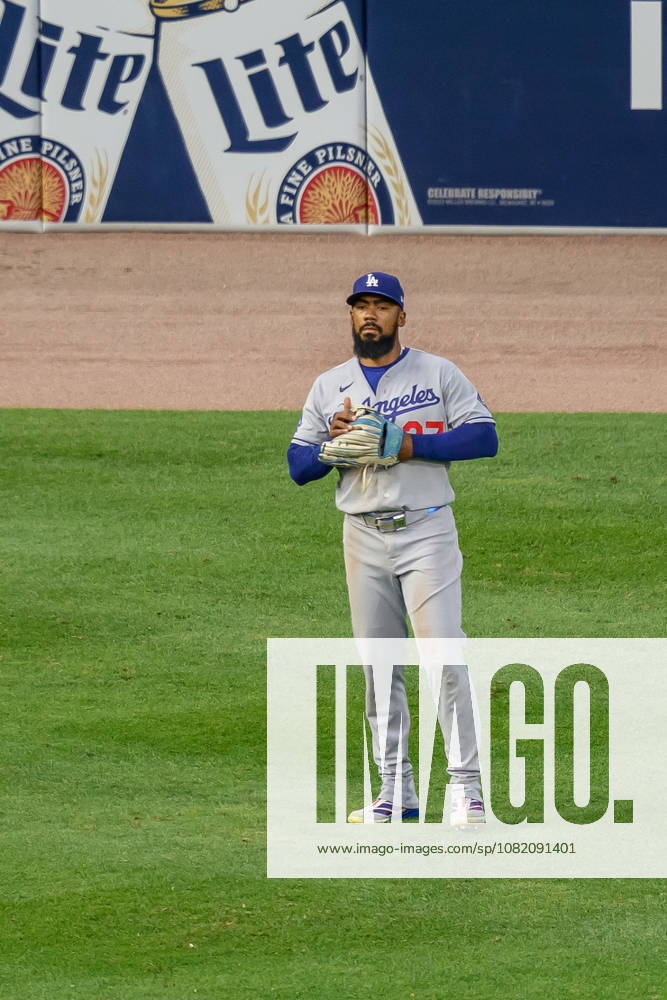 MLB, Baseball Herren, USA 2026: Dodgers Vs Tigers AUG 28 Aug 28, 2026; Detroit, Michigan, USA; Los Angeles Dodgers Teoscar Hernandez (37) in the field at Comerica Park. Mandatory Credit: Allan Dranberg-Cal Media (Credit Image: Â Allan Dranberg Cal Sport Media) Detroit Michigan USA