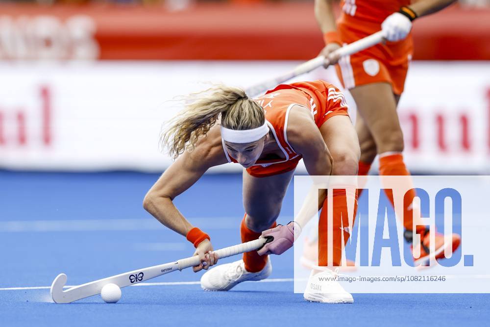 AMSTELVEEN - Yibbi Jansen of the Netherlands scores the 1-0 during the Hockey World Cup final between the Netherlands and Argentina at the Wagener Stadium. SEM VAN DER WAL ANP ANPxSportx IVx 566511295 originalFilename: 566511295