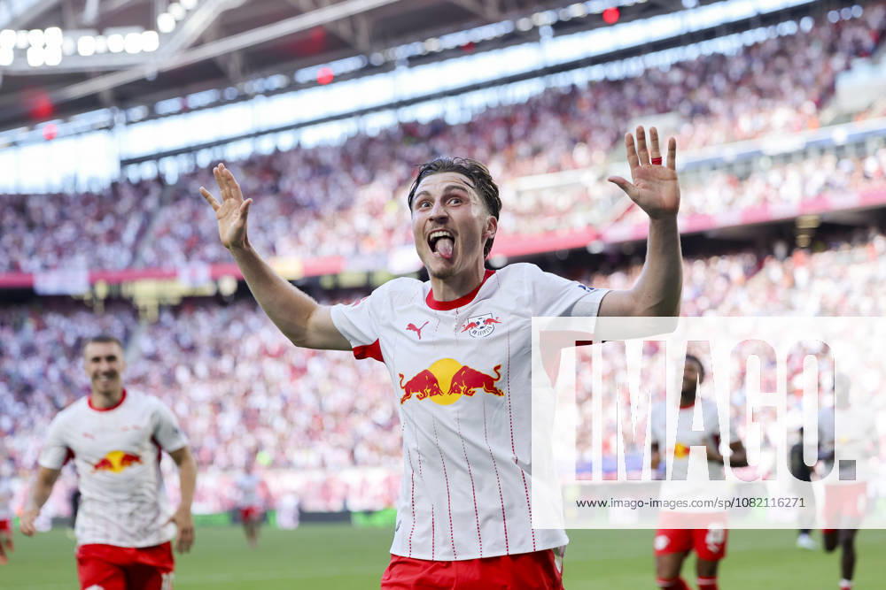 Rocco Reitz of RB Leipzig celebrates his goal to make it 3–0 during the Bundesliga match between RB Leipzig and Borussia Mönchengladbach, Red Bull Arena on August 29, 2026, in Leipzig, Germany. Photo by Marco Steinbrenner, DeFodi Images. Rocco Reitz of RB Leipzig celebrates after scoring his team’s third goal during the Bundesliga match between RB Leipzig and Borussia Mönchengladbach at Red Bull Arena on August 29, 2026 in Leipzig, Germany. Photo by Marco Steinbrenner, DeFodi Images. DFB and DFL regulations prohibit any use of photographs as image sequences and or quasi-video. Photo by Marco Steinbrenner, DeFodi Images.