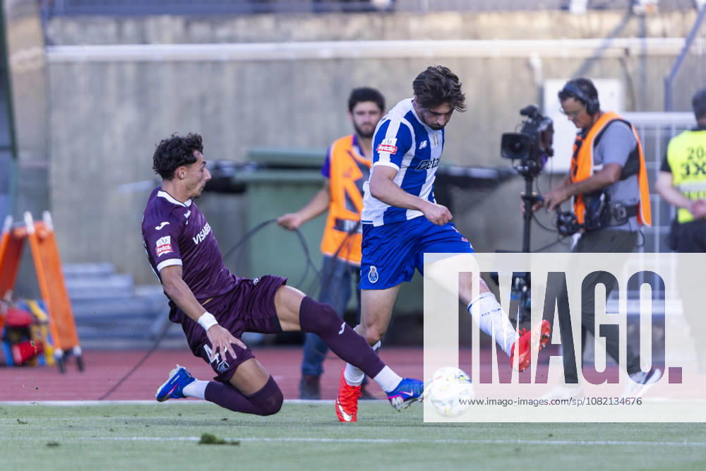 Viseu, August 29 - Martim Fernandes of FC Porto is seen on action during the Academico de Viseu FC x FC Porto match for the Liga Portugal Betclic 2026 27 on August 29, 2026 at Estadio Municipal do Fontelo, Viseu, Portugal Sao Torcato Portugal - ZUMAl192 20260829_zsp_l192_072
