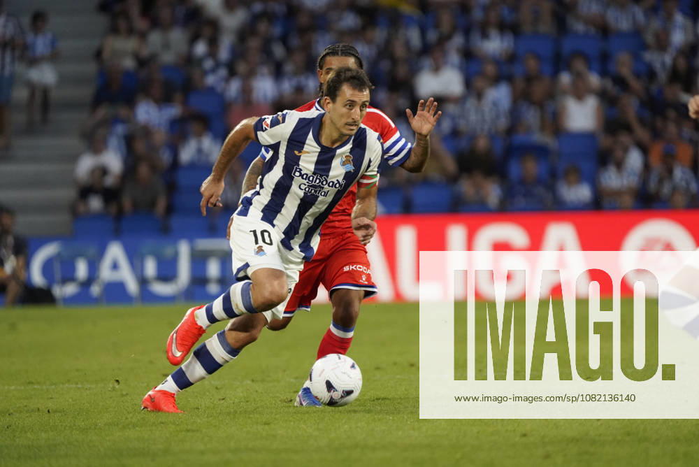 Mikel Oyarzabal of Real Sociedad seen in action during the La Liga EA Sports football match between Real Sociedad and RCD Espanyol de Barcelona at Estadio Anoeta on August 29, 2026 in San Sebastian, Spain. (Mickael Ducint Ball Raw Images) San Sebastian Estadio Anoeta Spain