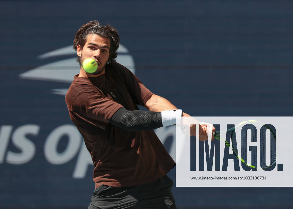 Carlos Alcaraz, Training, Practice, U.S. Open Championships, Billie Jean King National Tennis Center, Flushing Meadows, New York, USA