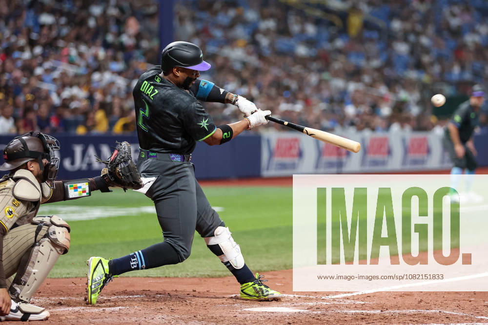 Tampa Bay Rays designated hitter YANDY DoÂAZ (2) hits a pitch against San Diego Padres. The Tampa Bay Rays hosted the San Diego Padres at Tropicana Field in St. Petersburg, FL. MLB, Baseball Herren, USA 2026: San Diego Padres 6:7 Tampa Bay Rays - ZUMAm299 20260829_znp_m299_003