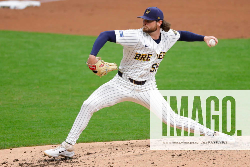Milwaukee Brewers pitcher SHANE DROHAN (55) pitches in a baseball game, Saturday, Aug. 28, 2026, in Milwaukee, Wisconsin. MLB, Baseball Herren, USA 2026 - Rangers 3: 5 Brewers - ZUMAa325 20260829_zsa_a325_005