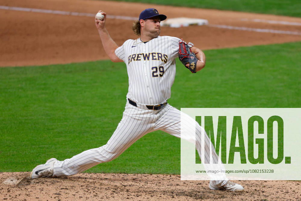 Milwaukee Brewers pitcher TREVOR MEGILL (29) pitches during the ninth inning in a baseball game, Saturday, Aug. 28, 2026, in Milwaukee, Wisconsin. Milwaukee USA - ZUMAa325 20260829_zsa_a325_024