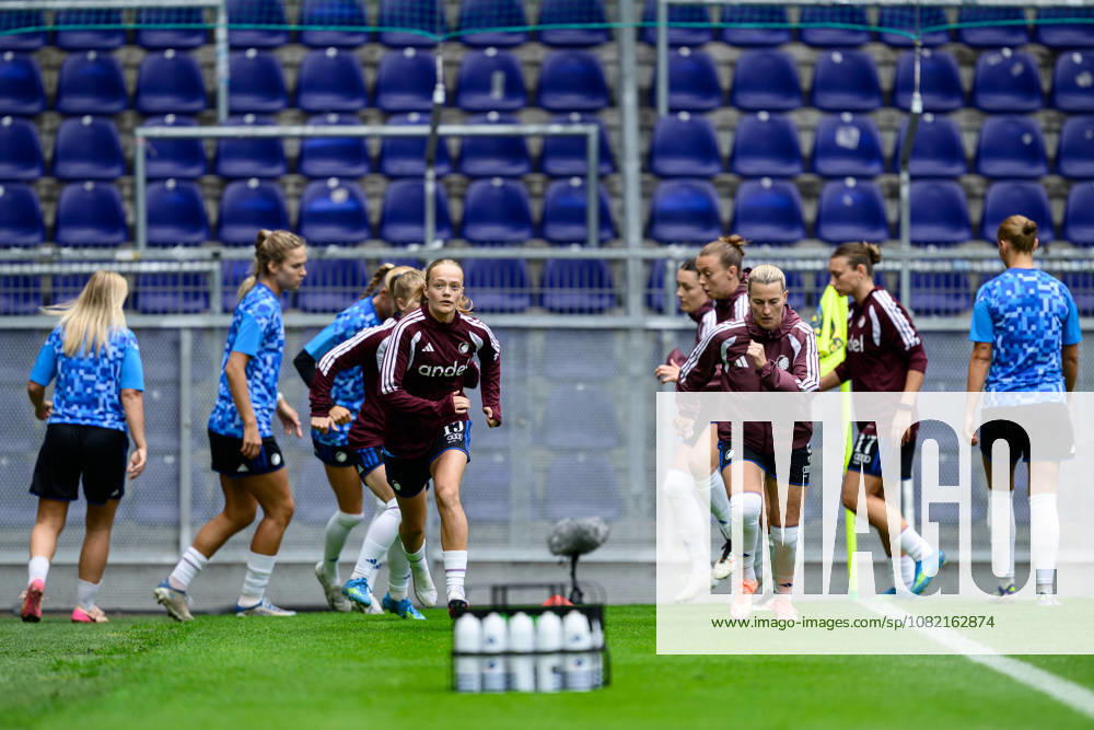 Broendby IF v FC Copenhagen, A-Liga football, Broendby, Denmark Broendby, Denmark. 29th, August 2026. The players of FC Copenhagen seen warming up for the A-Liga match between and Broendby IF and FC Copenhagen at Brondby Stadion in Brondby. Denmark, Brondby, Brondby Stadion
