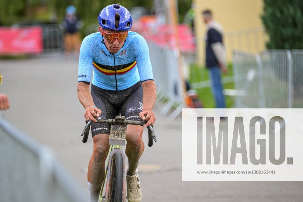 Belgian Arne Baers of Baloise Verzekeringen-Het Poetsbureau Lions is pictured in action during the UEC Gravel European Championships in Houffalize (138 km), on Sunday 30 August 2026. DAVIDxPINTENS x184735409x