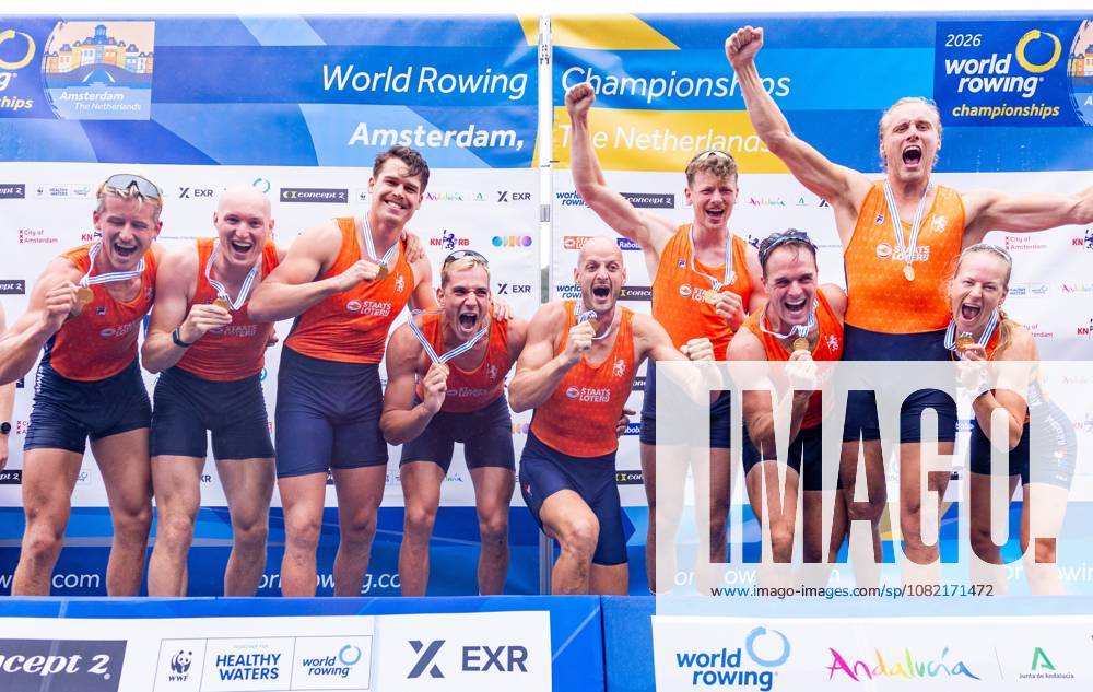 AMSTERDAM - Finn Florijn, Jan van der Bij, Jorn Salverda, Mick Makker, Sander de Graaf, Pieter van Veen, Ralf Rienks, Wibout Rustenburg, and coxswain Jonna de Vries with medals on the seventh and final day of the World Rowing Championships at the Bosbaan in the Amsterdam Forest. IRIS VAN DEN BROEK ANP ANPxSportx IVx 566592139 originalFilename: 566592139