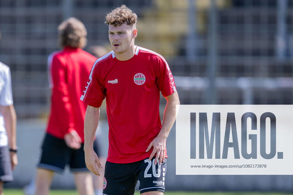 Leon Bucher, TSV 1882 Landsberg, age 20, during warm-ups in Germany; TSV 1860 Munich vs. TSV Landsberg 1882, soccer, Bavarian Regional League, Matchday 6, 2026–2027 season, August 30, 2026 DFL DFB regulations prohibit any use of photographs as image sequences and or quasi-video. Photo: HMB Media, Heike Feiner