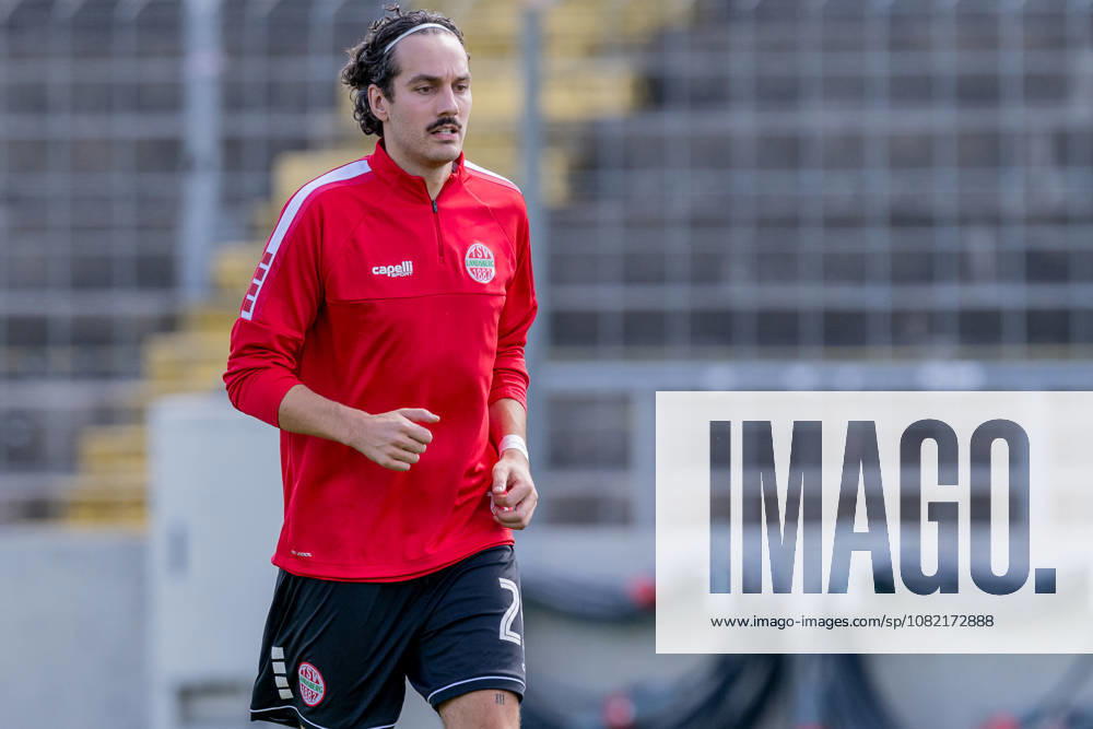 David Bauer, TSV 1882 Landsberg, age 29, during warm-ups (GER), TSV 1860 Munich vs. TSV Landsberg 1882, soccer, Bavarian Regional League, Matchday 6, 2026–2027 season, August 30, 2026 DFL and DFB regulations prohibit any use of photographs as image sequences and or quasi-video. Photo: HMB Media, Heike Feiner