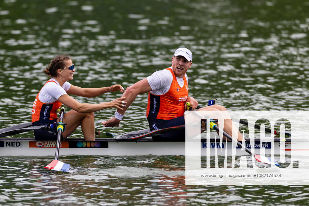30 Aug 2026 World Rowing Championships AMSTERDAM, NETHERLANDS - AUGUST 30: Roos De Jong and Simon Van Dorp of the Netherlands during 30 Aug 2026 World Rowing Championships at Bosbaan on August 30, 2026 in Amsterdam, Netherlands. Amsterdam Bosbaan Netherlands Content not available for redistribution in The Netherlands directly or indirectly through any third parties.