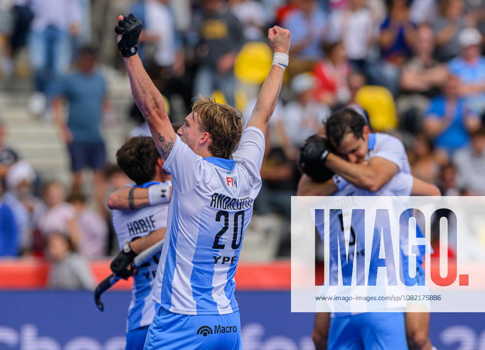 Mens Hockey World Cup Bronze Medal Match Argentina (Los Leones) celebrate 3rd place after defeating Netherlands during the Mens FIH Hockey World Cup Bronze Medal Match at Belfius Hockey Arena, Brussels 30 08 2026 UK Newspapers OUT