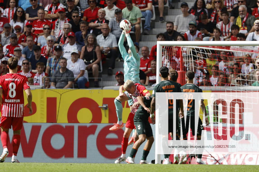 Karl Hein, SV Werder Bremen, 01, Germany, Soccer, Bundesliga 1, Matchday 1, 2026–2027, SC Freiburg vs. SV Werder Bremen, August 30, 2026, Freiburg im Breisgau, Europa-Park Stadium, Germany