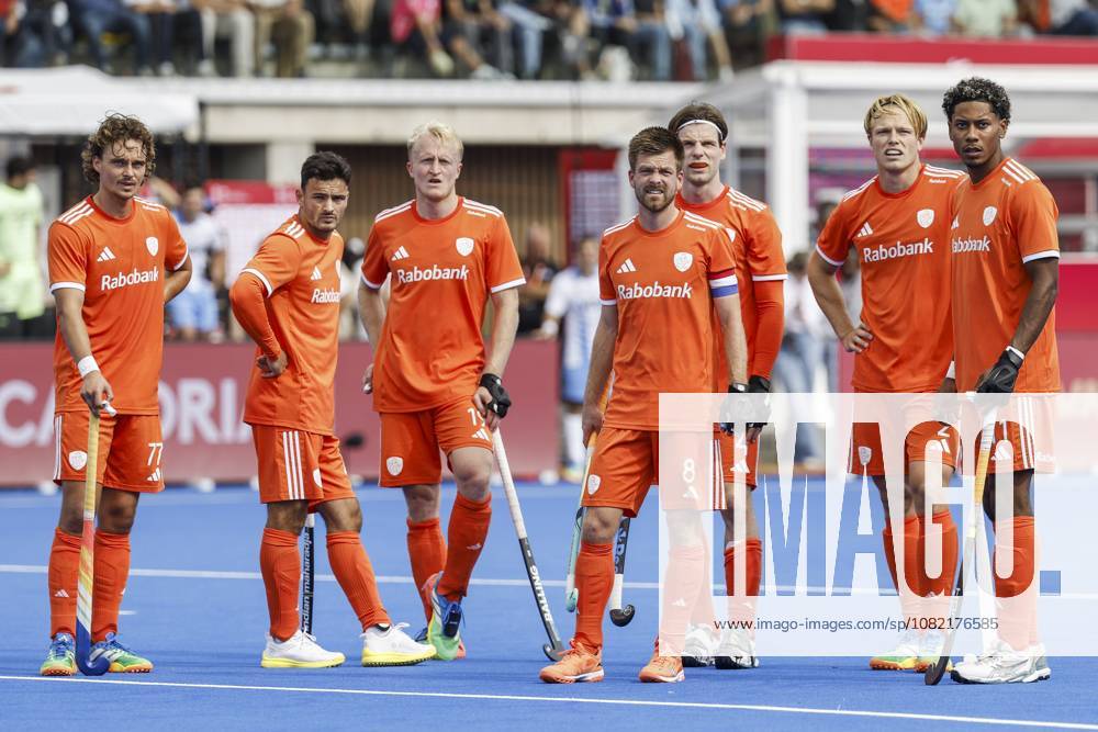 WAVER - Floris Middendorp of the Netherlands, Tijmen Reyenga of the Netherlands, Tjep Hoedemakers of the Netherlands, Thierry Brinkman of the Netherlands, Lars Balk of the Netherlands, Jip Janssen of the Netherlands and Terrance Pieters of the Netherlands during the bronze medal final at the Women s Hockey World Cup between the Netherlands and Argentina in the Belfius Hockey Arena. BAS CZERWINSKI ANP ANPxSportx IVx 566597953 originalFilename: 566597953