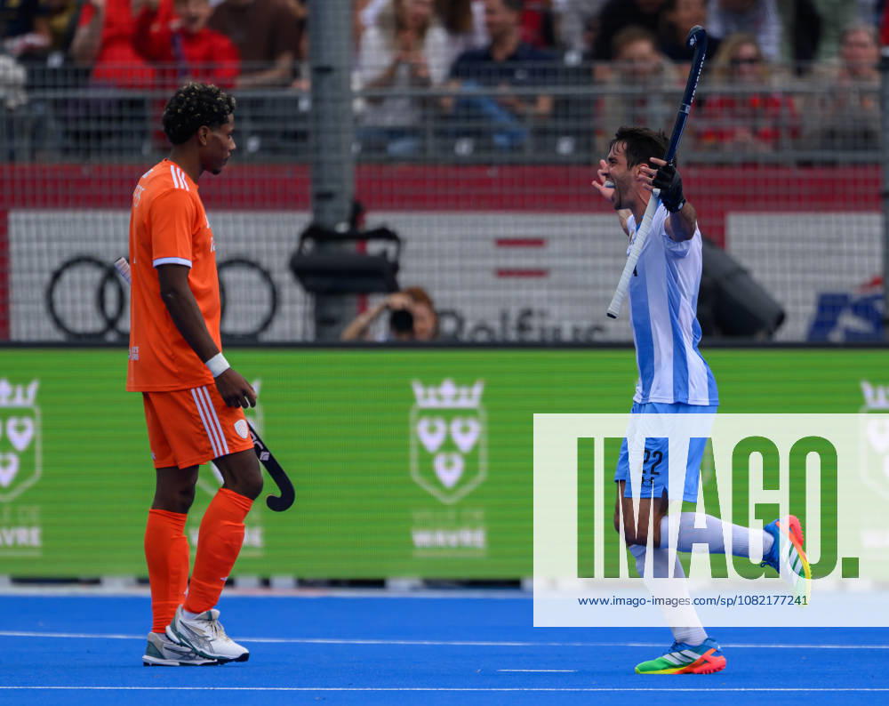 Mens Hockey World Cup Bronze Medal Match Matias Rey (C) of Argentina (Los Leones) celebrates after scoring the winning goal in a 2-1 victory over Netherlands during the Mens FIH Hockey World Cup Bronze Medal Match at Belfius Hockey Arena, Brussels 30 08 2026 UK Newspapers OUT