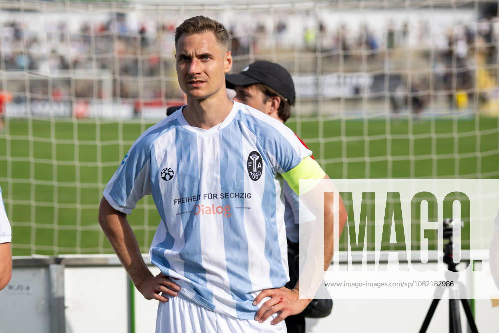 After the game, among the fans: Dennis Dressel 14, TSV 1860 Munich, TSV 1860 Munich vs. TSV Landsberg, soccer, Bavarian Regional League, Matchday 6, August 30, 2026. DFB regulations prohibit any use of photographs as image sequences and or quasi-video. Munich, Bavaria, Germany