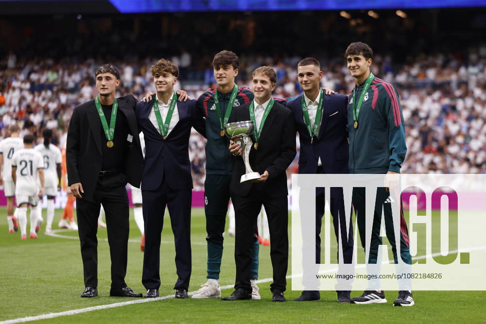 Real Madrid s Under-19 players during the LaLiga EA Sports match between Real Madrid CF and Málaga CF at Estadio Santiago Bernabéu on August 30, 2026, in Madrid, Spain. Photo by Manu Reino, DeFodi Images