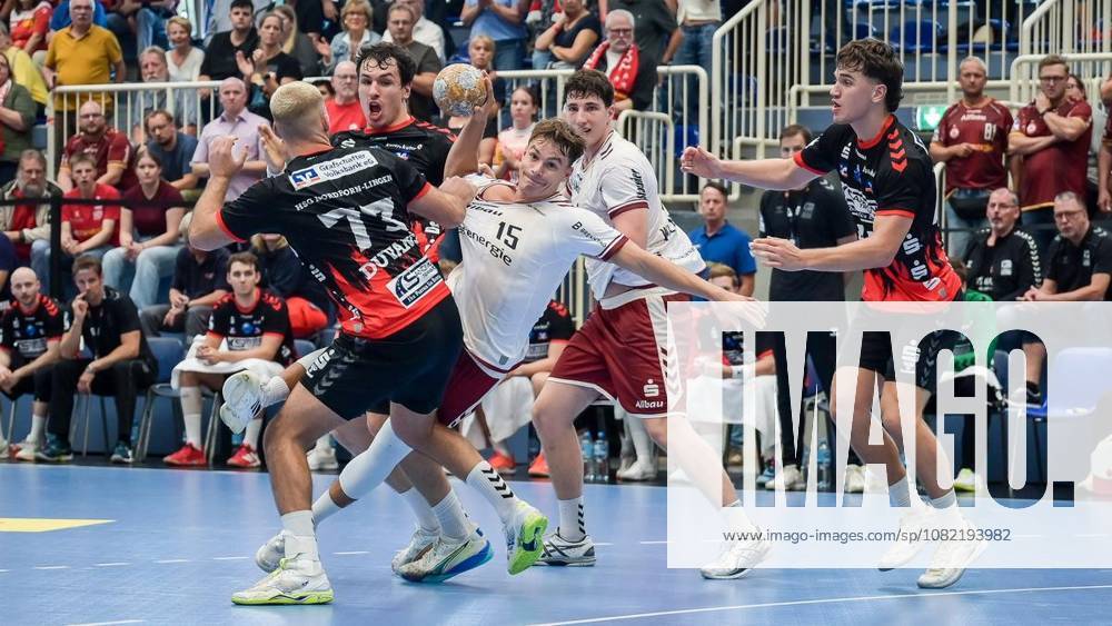 Essen TuSEM Essen HSG Nordhorn Lingen ** FOR ** **Nils Homscheid 15, TuSEM Essen in action: TuSEM Essen (white) vs. HSG Nordhorn Lingen (black) on Sunday, August 30, 2026, at the Sporthalle am Hallo in Essen-Stoppenberg, Germany, North Rhine-Westphalia (NRW), Essen. Copyright UwexErnst