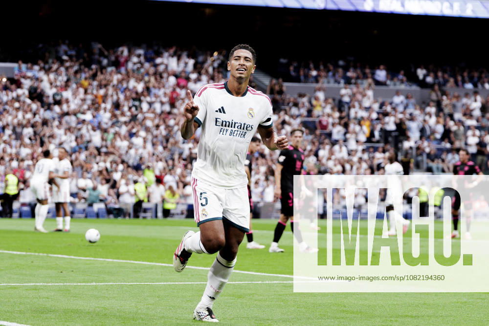 LA LIGA EA Sports - Real Madrid vs Malaga MADRID, SPAIN - August 30:Jude Bellingham of Real Madrid celebrates a goal during the La Liga 2026 27 match between Real Madrid and Malaga at Santiago Bernabeu Stadium. (Photo by Guille Martinez f22photo) Madrid Santiago Bernabeu Stadium Spain
