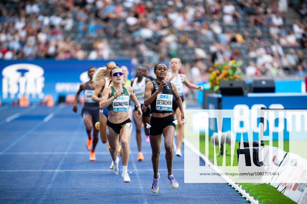 Nigist GETACHEW (ETH Ethiopia) and Klaudia KAZIMIERSKA (POL Poland) competing in the Women 800M, during the ISTAF at Olympic Stadium on August 30, 2026 in Berlin, Germany.