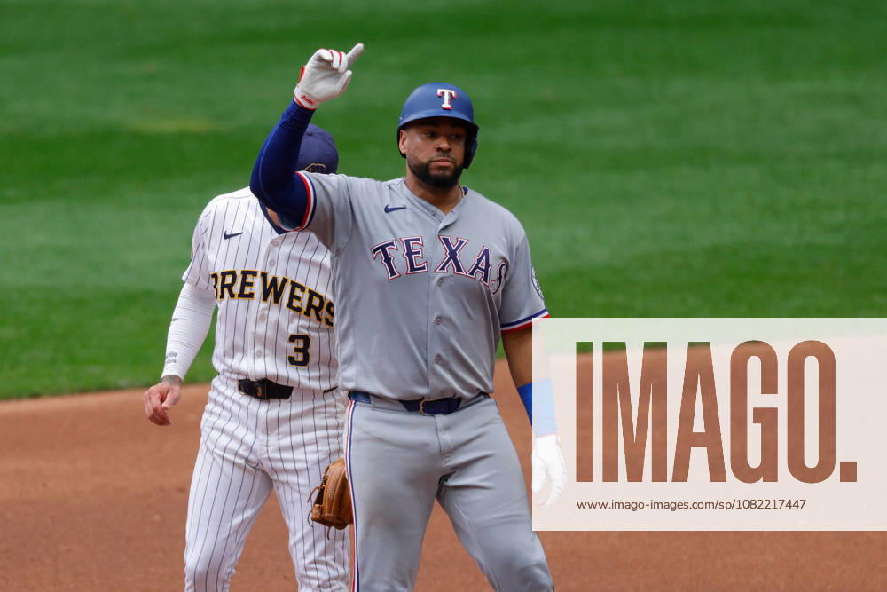 Texas Rangers catcher ELIAS DIAZ (35) is safe with a double during the fourth inning in a baseball game, Sunday, Aug. 30, 2026, in Milwaukee, Wisconsin. Milwaukee USA - ZUMAa325 20260830_zsa_a325_017