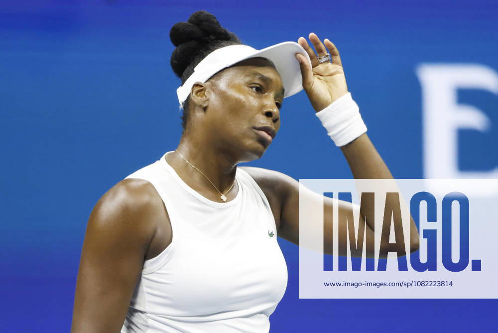 Venus Williams reacts after losing a point to Sofia Kenin in Arthur Ashe Stadium in the first round at the 2026 US Open Tennis Championship at the USTA Billie Jean King National Tennis Center in New York City on Sunday, August 30, 2026. Navone defeated Djokovic in 5 sets. NYP20260830159 JOHNxANGELILLO