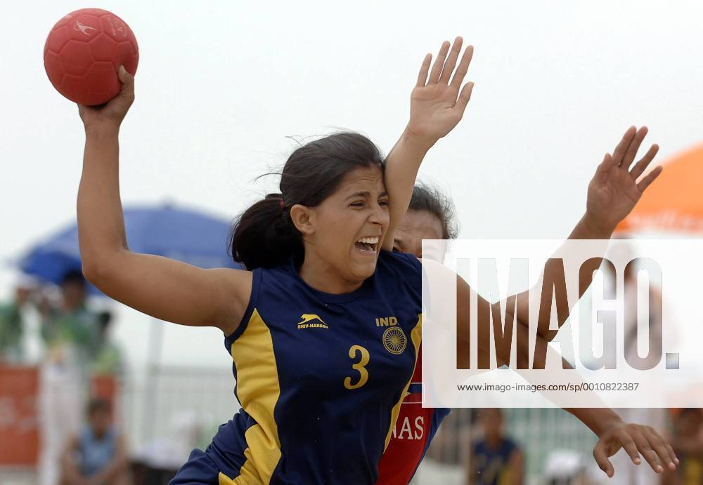- Savita (front) of India shoots the ball during the women s beach handball classification 9-10 match against the Philippines at the 3rd Asian Beach Games held in Haiyang, east China s Shandong Province, June 20, 2012. India won the match 2-0. (Xinhua Guo Xulei) CHINA-HAIYANG-ASIAN BEACH GAMES