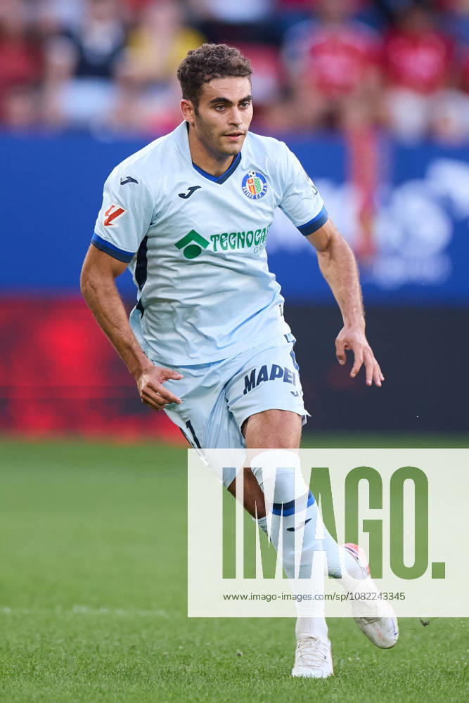 Andres Garcia of Getafe CF looks on during the LaLiga EA Sports match between CA Osasuna and Getafe CF at El Sadar on August 31, 2026, in Pamplona, Spain. Pamplona Spain - ZUMAa181 20260831_zaa_a181_066