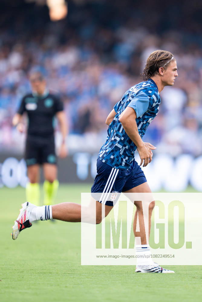 Nico Paz of Como 1907 in action during the Serie A match between SSC Napoli and Como Calcio 1907 at Stadio Diego Armando Maradona Naples Italy on 30 August 2026. Naples Stadio Diego Armando Maradona Naples Italy