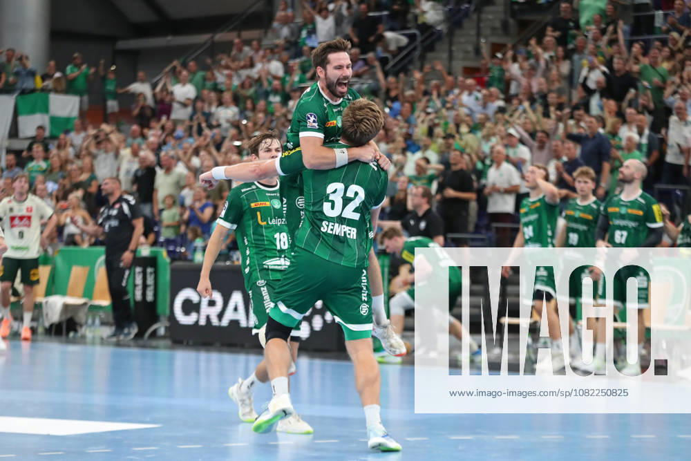 Handball, HBL2 SC DHfK Leipzig vs. GWD Minden, August 31, 2026. Lukas Binder 11, SC DHfK Leipzig players jump up in celebration around goal scorer Franz Semper 32, SC DHfK Leipzig. Handball, 2nd Bundesliga, 2026–2027 season, Matchday 1: SC DHfK Leipzig vs. GWD Minden on August 31, 2026, at the Quarterback Immobilien Arena in Leipzig