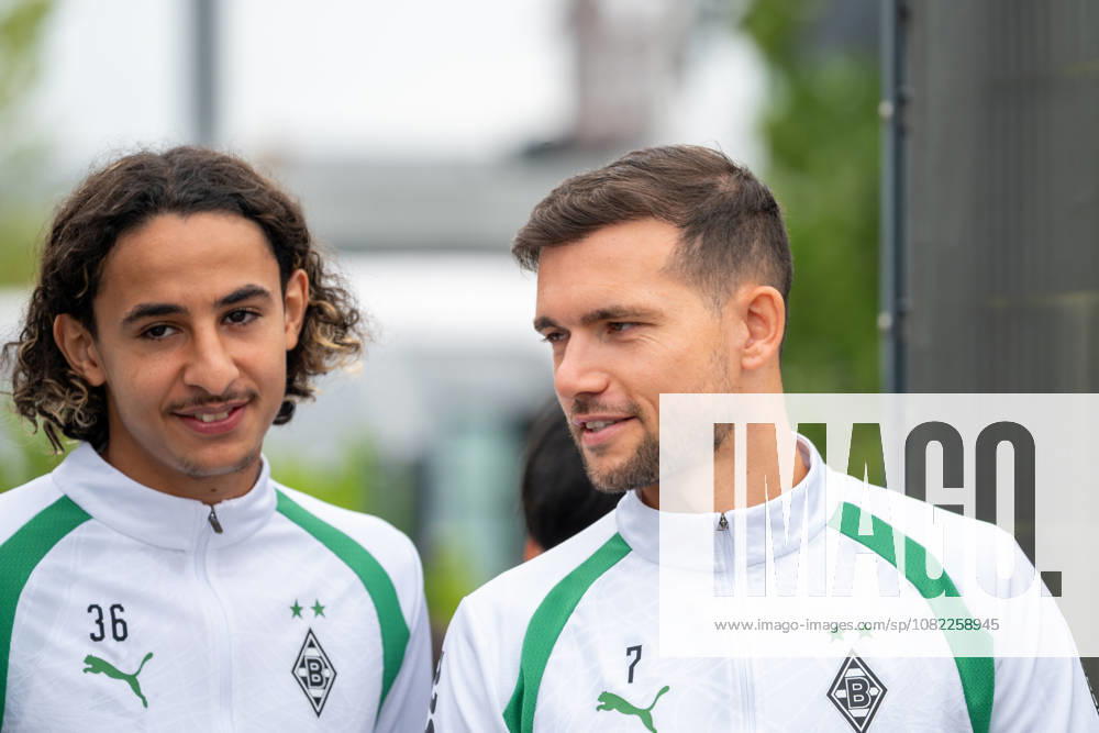 Wael Mohya (Borussia Mönchengladbach), 36, and Kevin Stoeger (Borussia Mönchengladbach), 07, take the field. Borussia Mönchengladbach public training session, soccer, Bundesliga, 2026–2027 season, September 1, 2026, Borussia Mönchengladbach open practice, soccer, Bundesliga, 2026–2027 season, September 1, 2026, Mönchengladbach
