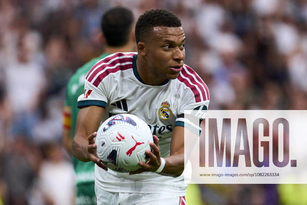 Kylian Mbappe of Real Madrid CF during the La Liga EA match between Real Madrid CF and Malaga CF at Santiago Bernabeu Stadium, on August 30, 2026. - 30 08 2026 - Spain Madrid Madrid - LGMx Pictorium LePictorium_0340025