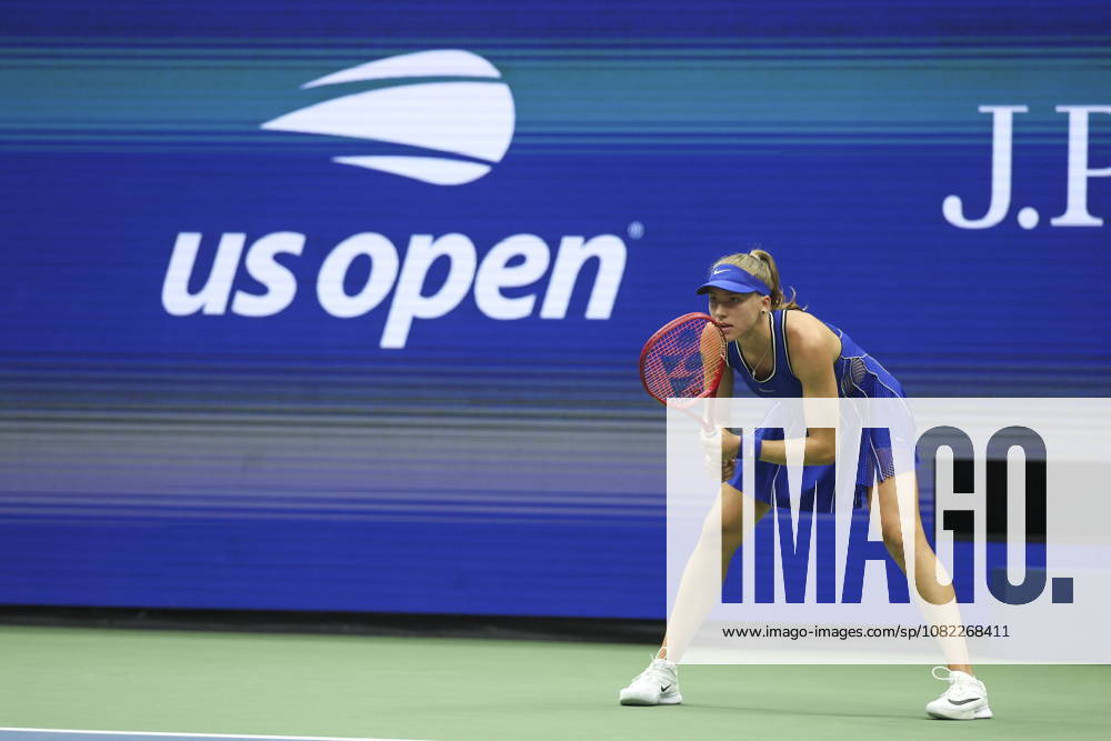 US Open tennis tournament - Day 3 Alina Korneeva of Russia in action against Madison Keys of the US during the Womens Singles round one of the US Open Tennis Championships at the USTA Billie Jean King National Tennis Center in Flushing Meadows, New York, USA, 01 September 2026. The 2026 US Open tournament runs from 23 August through 13 September. FLUSHING MEADOWS NEW YORK United States