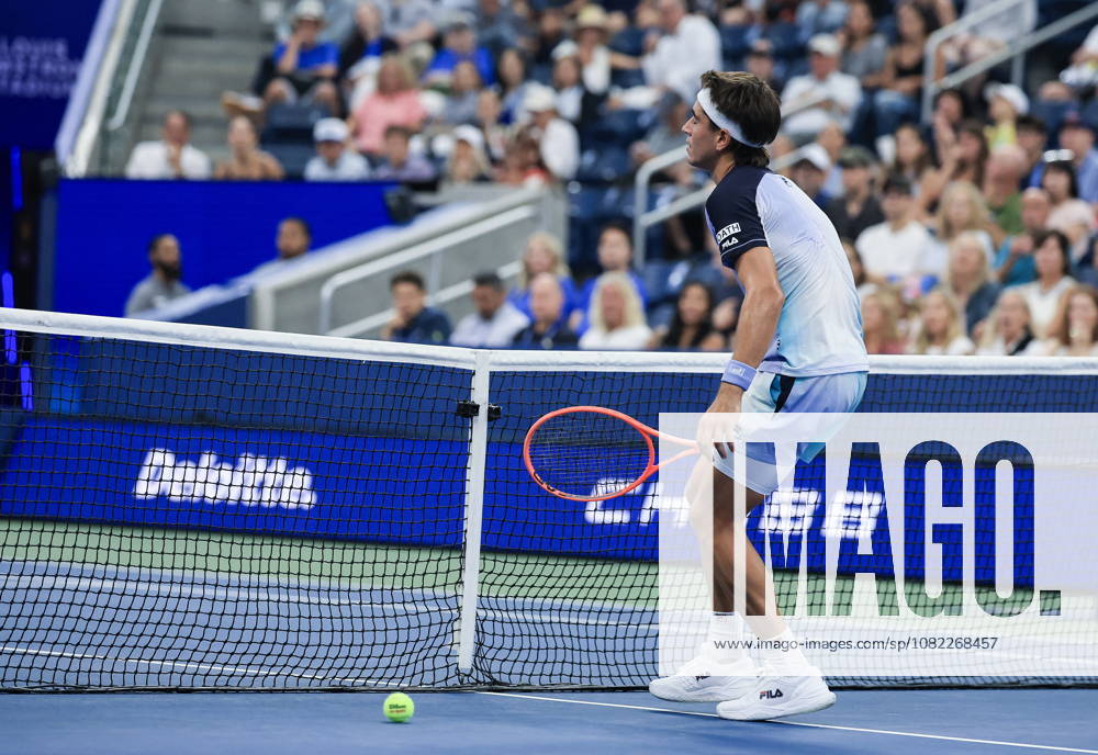 US Open tennis tournament - Day 3 Francisco Comesana of Argentina reacts while in action against Flavio Cobolli of Italy during the men s singles first round of the US Open Tennis Championships at the USTA Billie Jean King National Tennis Center in Flushing Meadows, New York, USA, 01 September 2026. The 2026 US Open tournament runs from 23 August through 13 September. FLUSHING MEADOWS NEW YORK United States