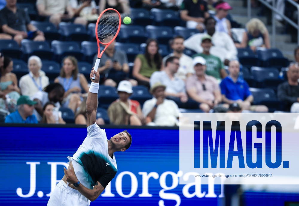 US Open tennis tournament - Day 3 Flavio Cobolli of Italy in action against Francisco Comesana of Argentina during the men s singles first round of the US Open Tennis Championships at the USTA Billie Jean King National Tennis Center in Flushing Meadows, New York, USA, 01 September 2026. The 2026 US Open tournament runs from 23 August through 13 September. FLUSHING MEADOWS NEW YORK United States