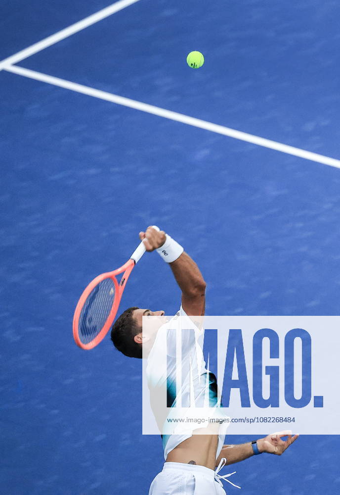 US Open tennis tournament - Day 3 Flavio Cobolli of Italy in action against Francisco Comesana of Argentina during the men s singles first round of the US Open Tennis Championships at the USTA Billie Jean King National Tennis Center in Flushing Meadows, New York, USA, 01 September 2026. The 2026 US Open tournament runs from 23 August through 13 September. FLUSHING MEADOWS NEW YORK United States