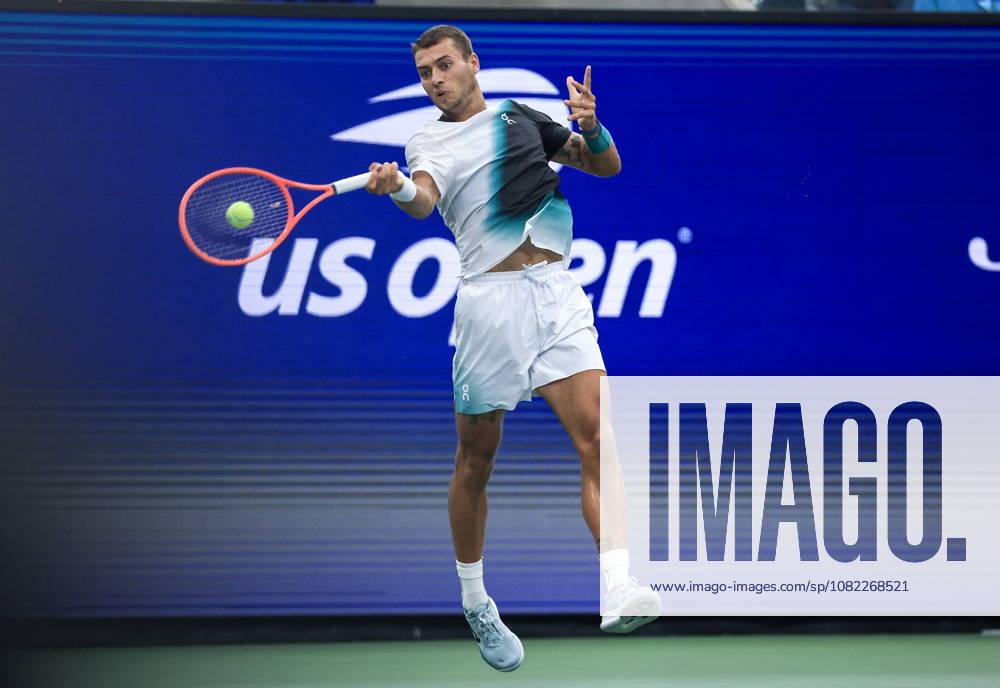 US Open tennis tournament - Day 3 Flavio Cobolli of Italy in action against Francisco Comesana of Argentina during the Men s Singles first round match of the US Open Tennis Championships, in Flushing Meadows, New York, USA, 01 September 2026. FLUSHING MEADOWS NEW YORK United States