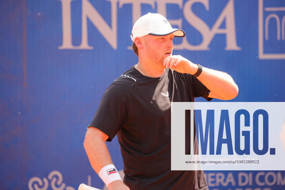 IPA88031071 - Finn Bass (GBR) during the Como Lake Challenger, an international tennis tournament in Como, Italy, on September 2, 2026
