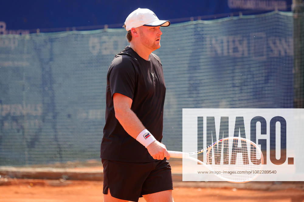 IPA88031072 - Finn Bass (GBR) during the Como Lake Challenger, an international tennis tournament in Como, Italy, on September 2, 2026