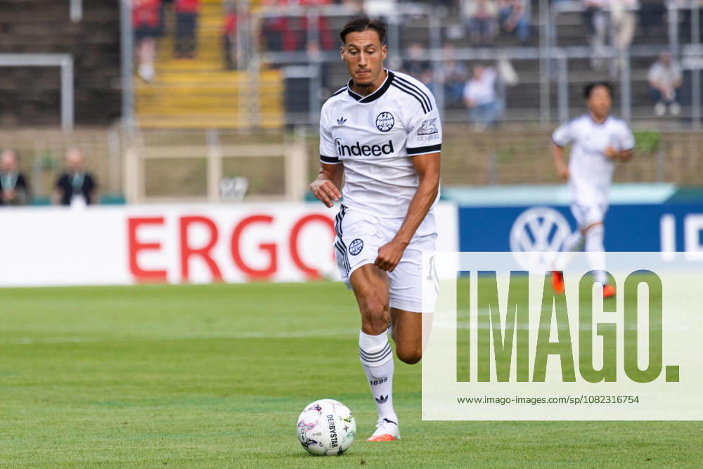 Krefeld, Germany, August 21, 2026, 2026–2027 DFB Cup, First Round: SC St. Tönis 1911 20 vs. Eintracht Frankfurt. Pictured: Younes Ebnoutalib (SGE). DFB and DFL regulations prohibit any use of photographs as image sequences and or quasi-video. Grotenburg North Rhine-Westphalia